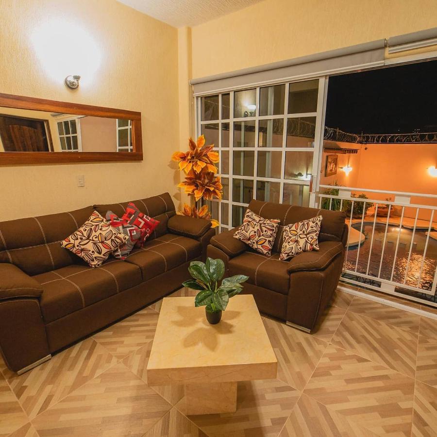 Primavera Suites Zihuatanejo Exterior photo