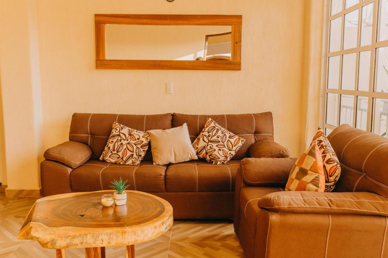Primavera Suites Zihuatanejo Exterior photo