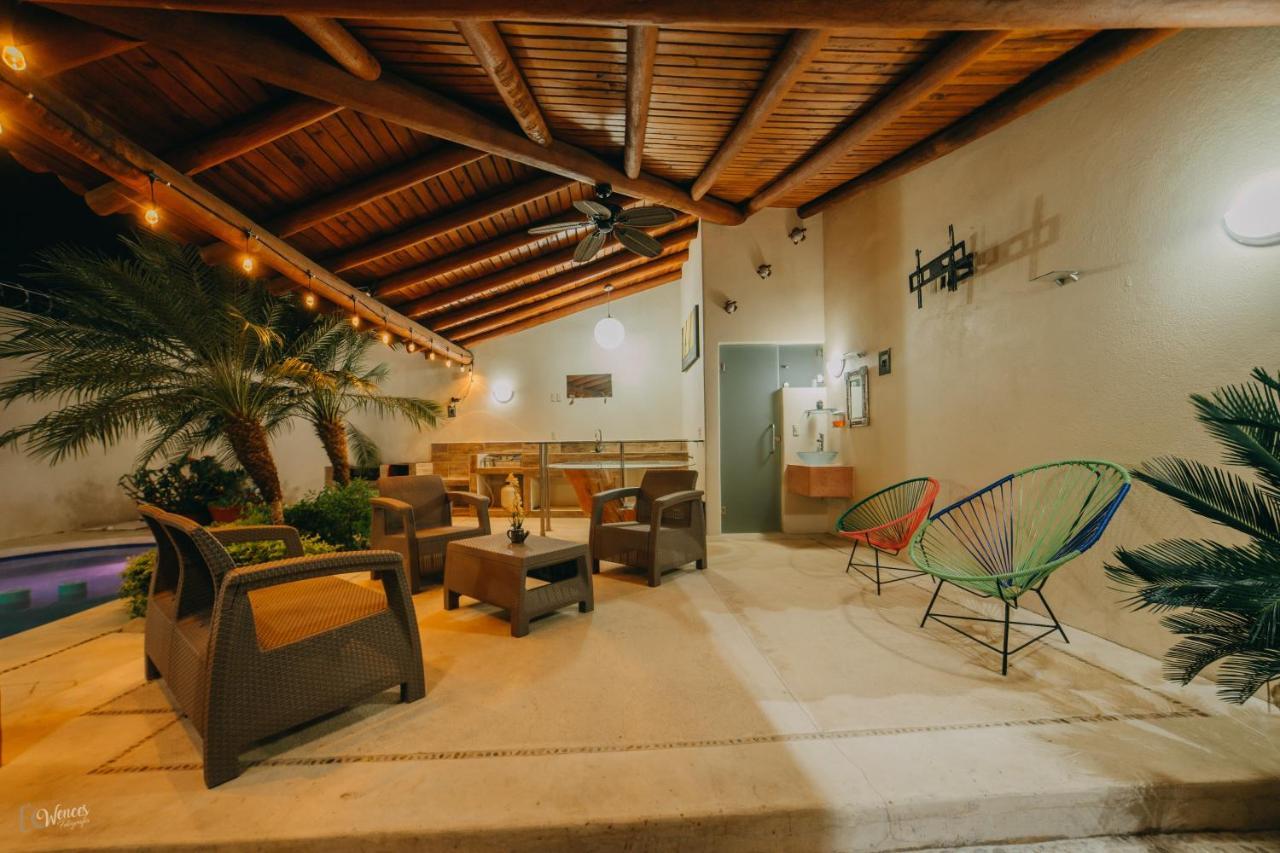 Primavera Suites Zihuatanejo Exterior photo